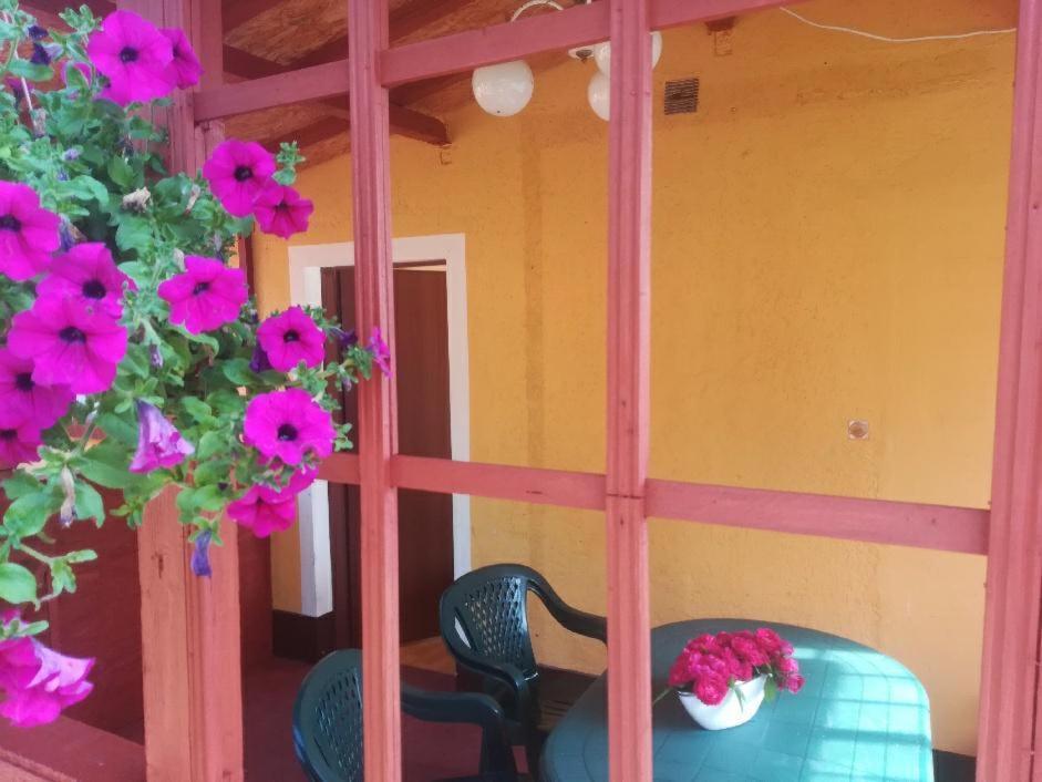 Pod Jablonia Villa Jezierzany Bagian luar foto
